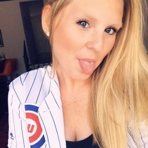 Meet your Posher, Molly